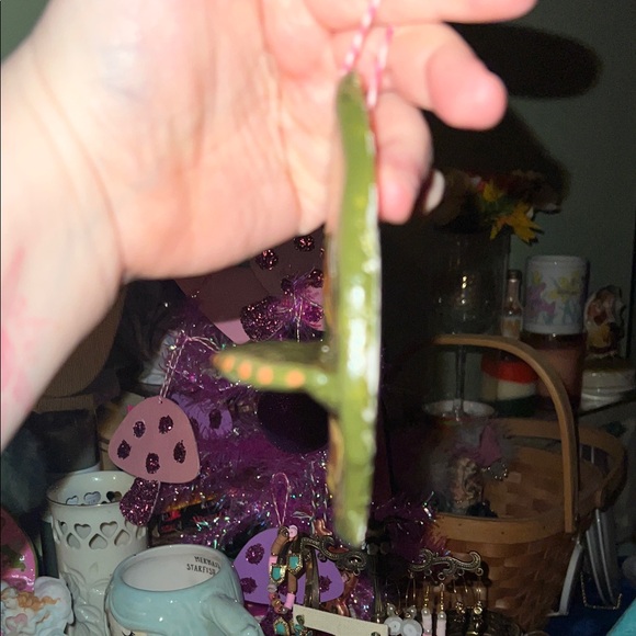 Handcrafted Green Mushroom Wall Hanging candle holder - Picture 7 of 9